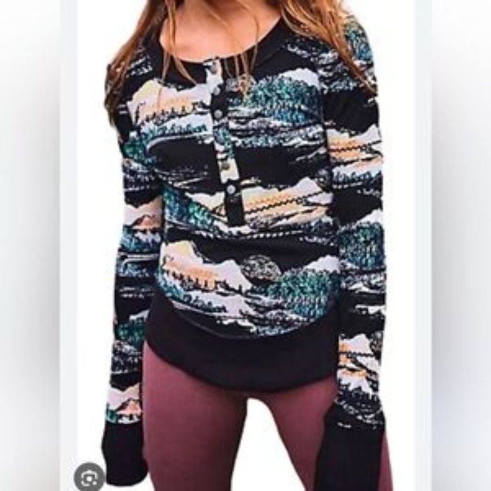 Free People Movement Rally Layer Print NWOT Size XS
